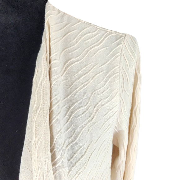 NWT Andrea Jovine Womens M Flowy Textured Dressy Open Cardigan - Picture 3 of 7